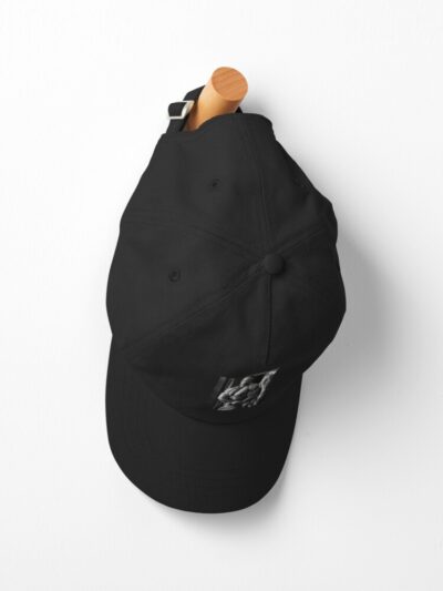 Alternative view of Chris Cbum Cap